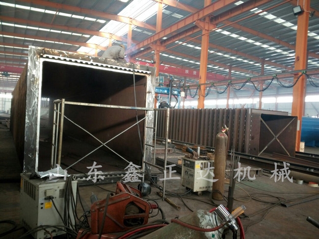 方形灭菌柜车间加工现场